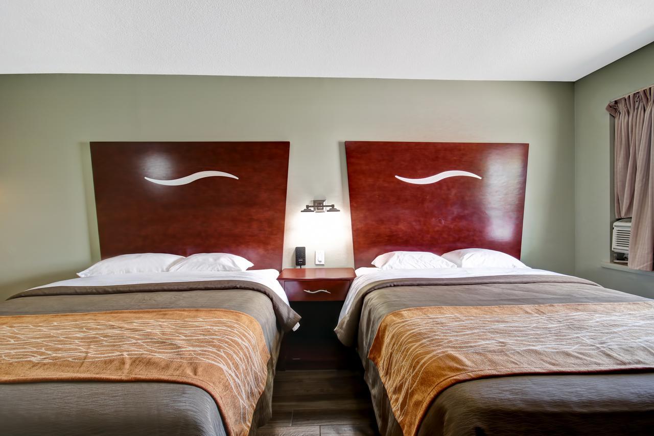 Burlington Inn Экстерьер фото